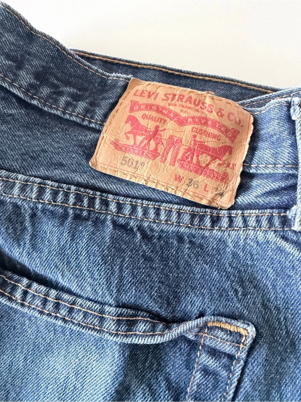 Levi's Men's Blue Straight-Leg Jeans 501